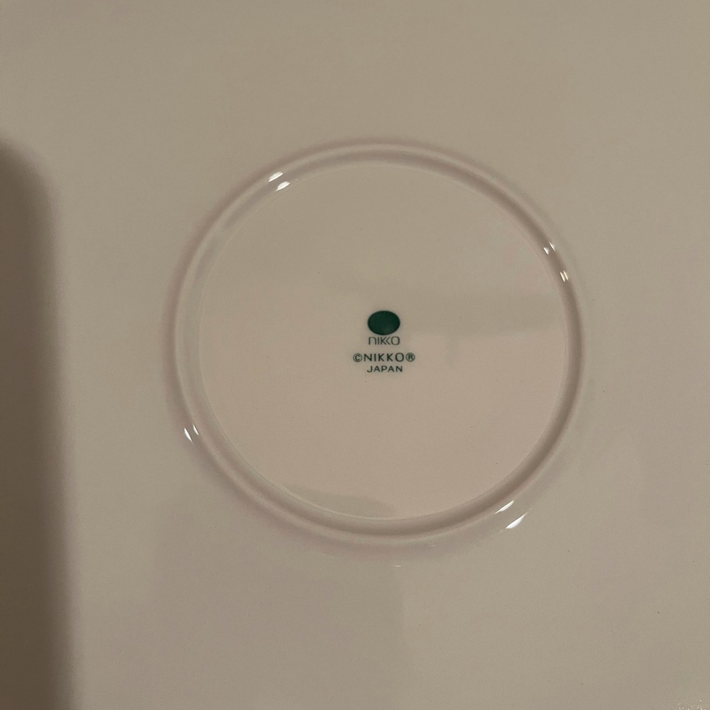New Nikko Christmastime Hostess Plate with Server. Rare Find - Picture 8 of 10